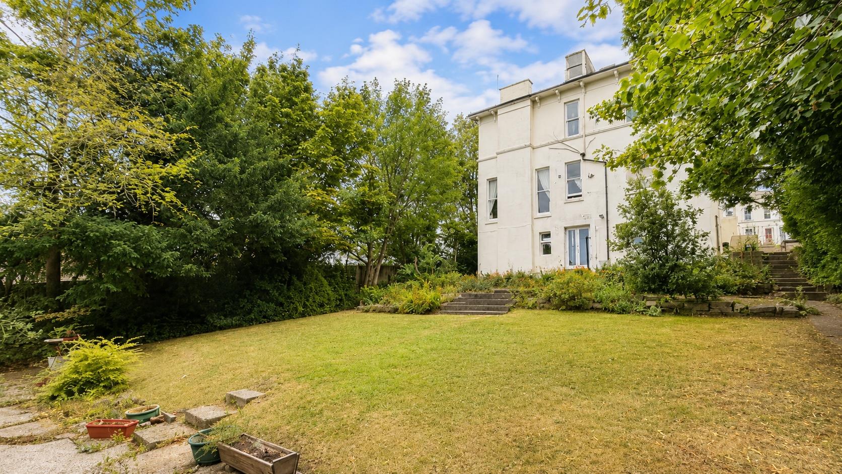 Laton Road, Hastings